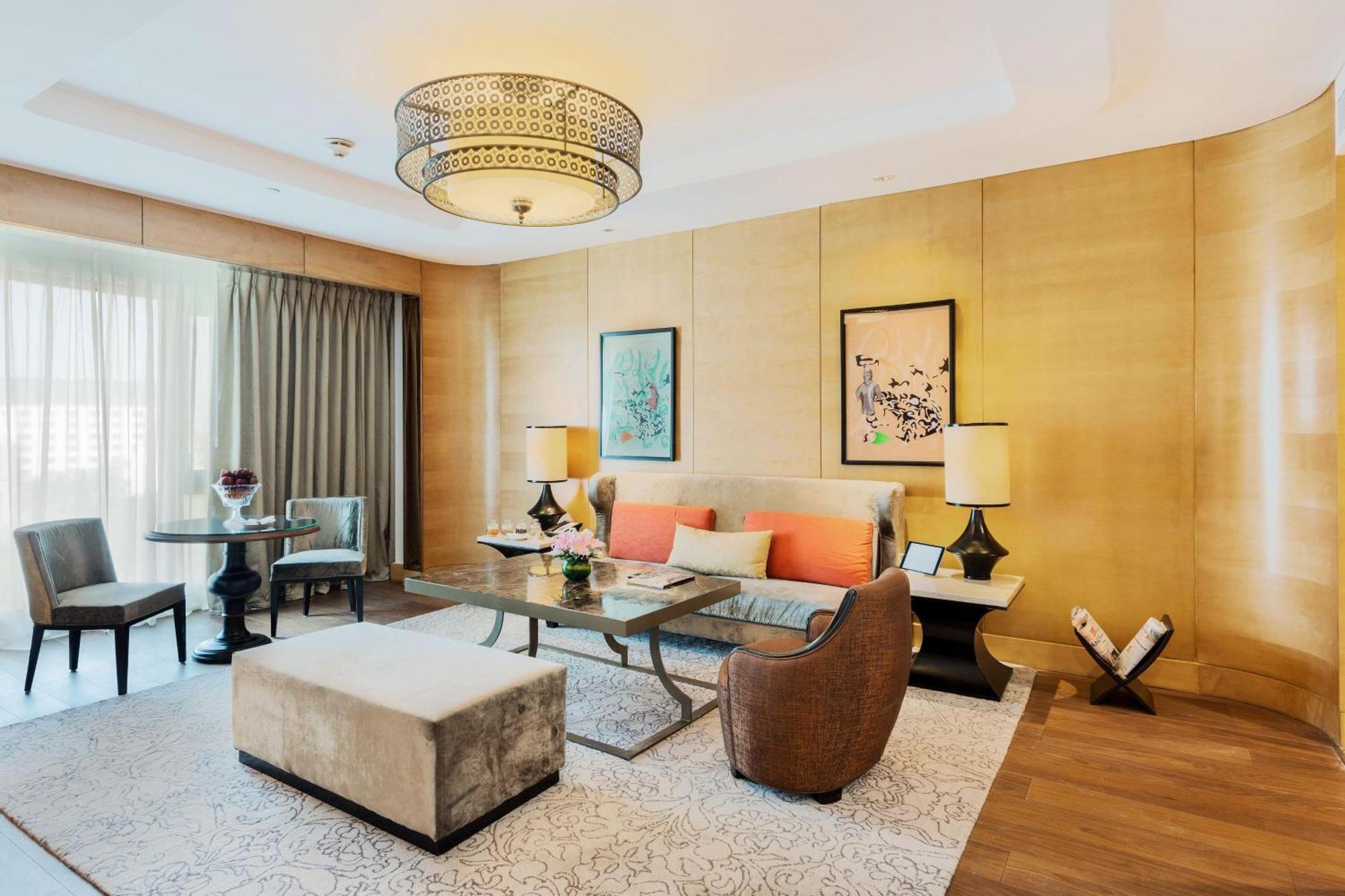 Itc Grand Chola, A Luxury Collection Hotel, Chennai Exterior foto A living room at the hotel